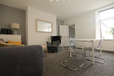 1 bed house, Claremont Road, Spital Tongues, Newcastle, NE24AN - Image 1